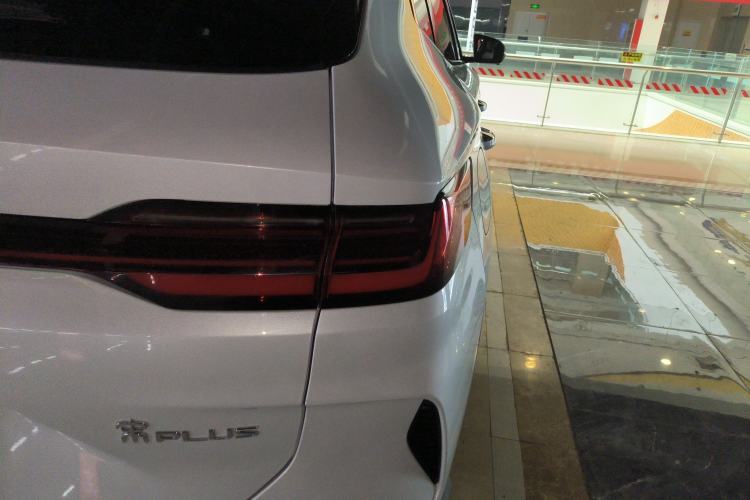 Used BYD Song PLUS New Energy 2025 DM-i 112KM Prestige Model