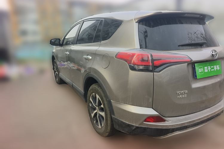 Used Toyota RAV4 2016 2.0L CVT Two-Wheel Drive Comfort Edition China V Standard Rear Left 45 Deg