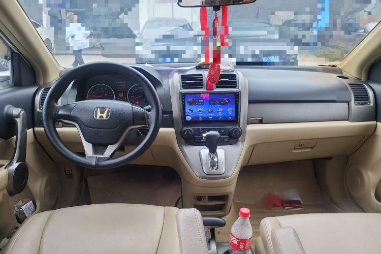 Used Honda CR-V 2007 2.0L Automatic Four-Wheel Drive Classic Edition Center Console