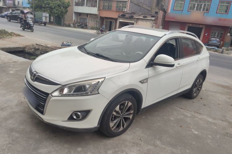 Used Luxgen U6 SUV 2014 2.0T ZhiZun Model