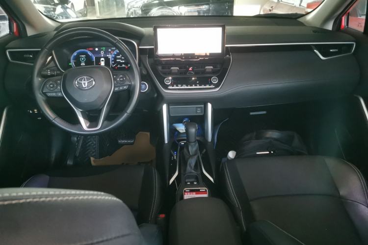 Used Toyota FRONTLANDER 2023 2.0L Smart Electric Hybrid Dual-Engine Deluxe Version
