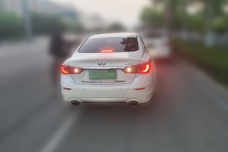 Used Infiniti Q50L 2016 2.0T Comfort Edition
