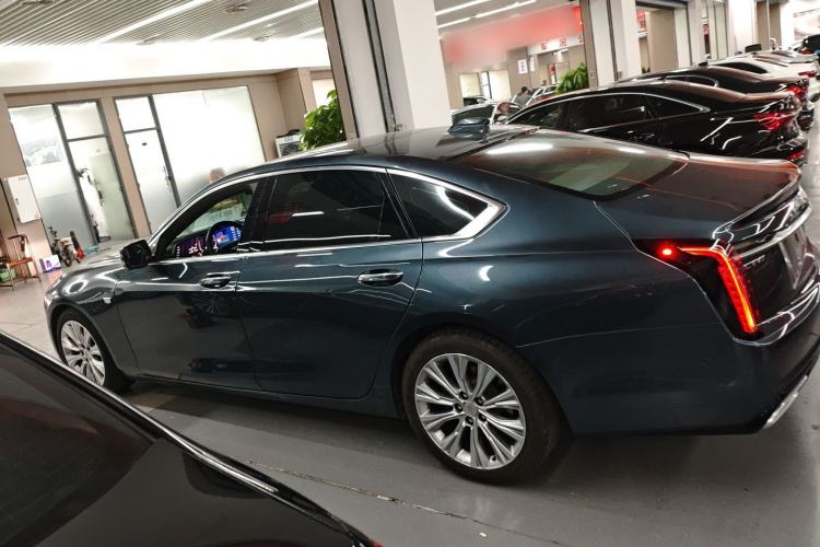 Used Cadillac CT6 2023 28T Platinum Edition