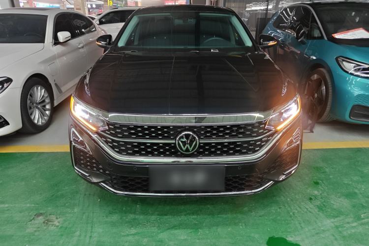 Used Volkswagen Passat 2025 Outstanding Model 380TSI Starry Dragon Edition