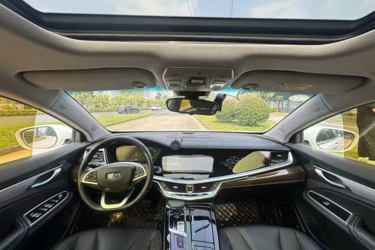 Used Geely Auto Emgrand GT New Energy 2018 1.5T PHEV Yaoxiang Edition Center Console