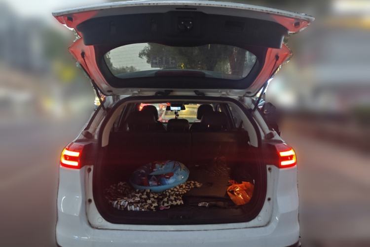 Used Geely Auto Emgrand X7 Sport 2020 1.8TD DCT Two-Wheel Drive Smart Connect 4G-Enabled Version
