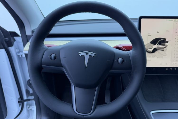 Used Tesla Model Y 2022 Revised Version Rear-Wheel Drive Interior 1