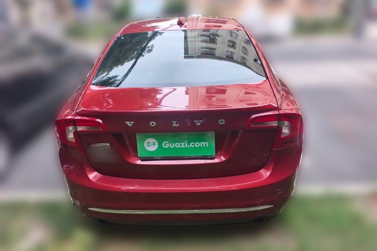 Used Volvo S60 2015 S60L 2.0T Zhiyuan Edition Rear