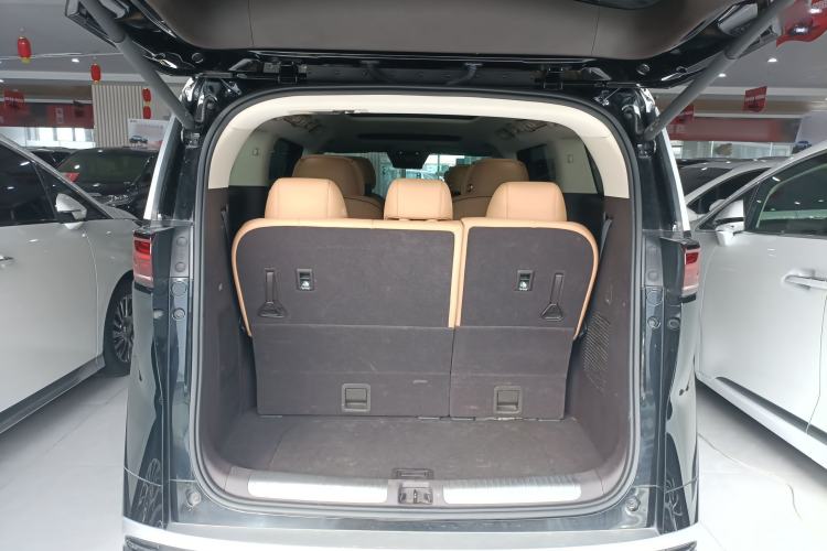 Used Denza D9 2024 DM-i 980 Four-Wheel Drive Prestige Model
