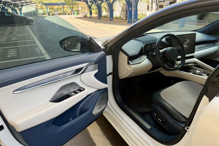 Used Zeekr 001 2023 ME Edition 100 kWh
