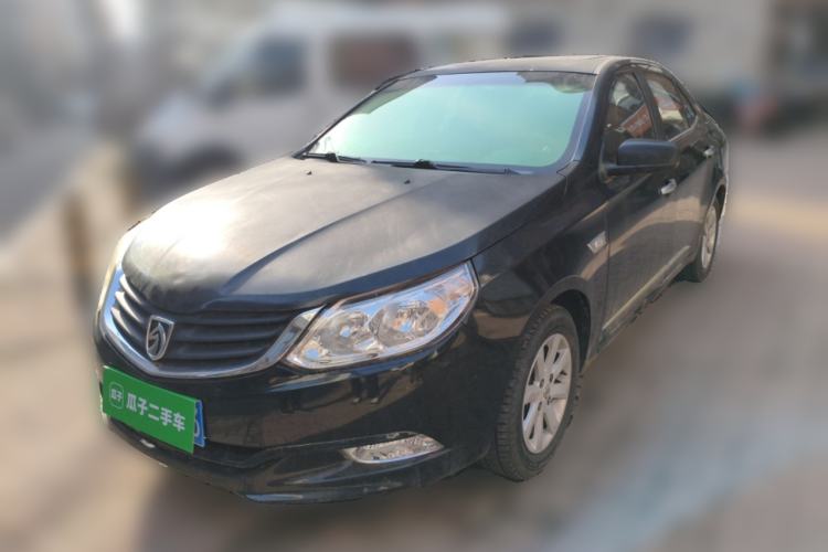 Used Baojun 630 2011 1.5L manual Elite version