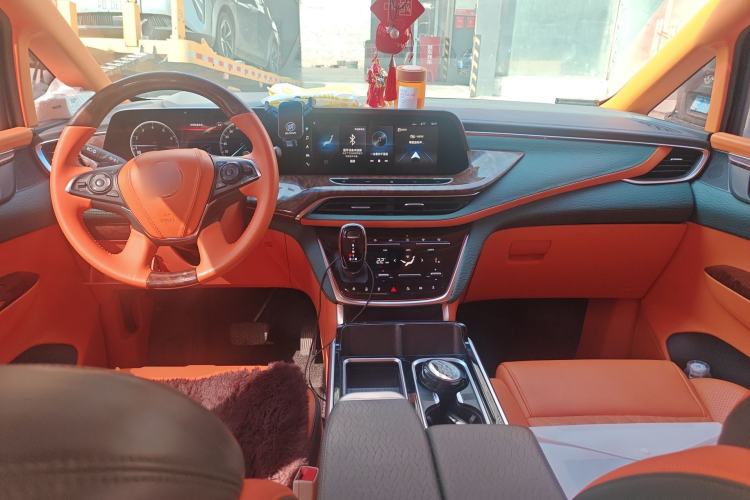 Used Buick GL8 2022 ES Landtrek 653T Comfort Edition
