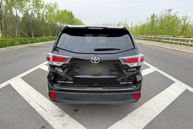 Used Toyota Highlander 2017 2.0T Four-Wheel Drive Luxury Edition 7 Seats
