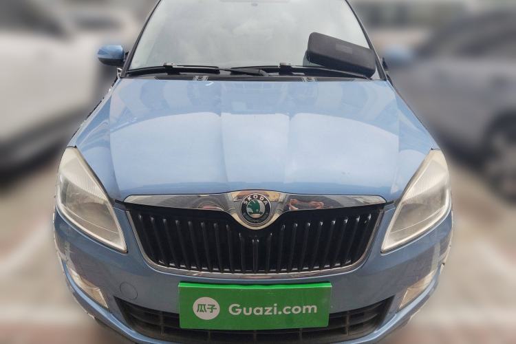 Used Skoda Fabia 2012 1.4L Automatic Crystal Edition