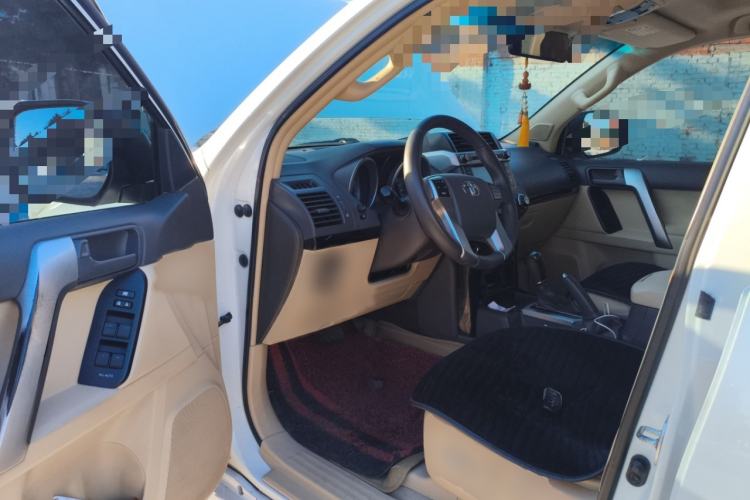 Used Toyota Prado 2015 2.7L Automatic Luxury Edition
