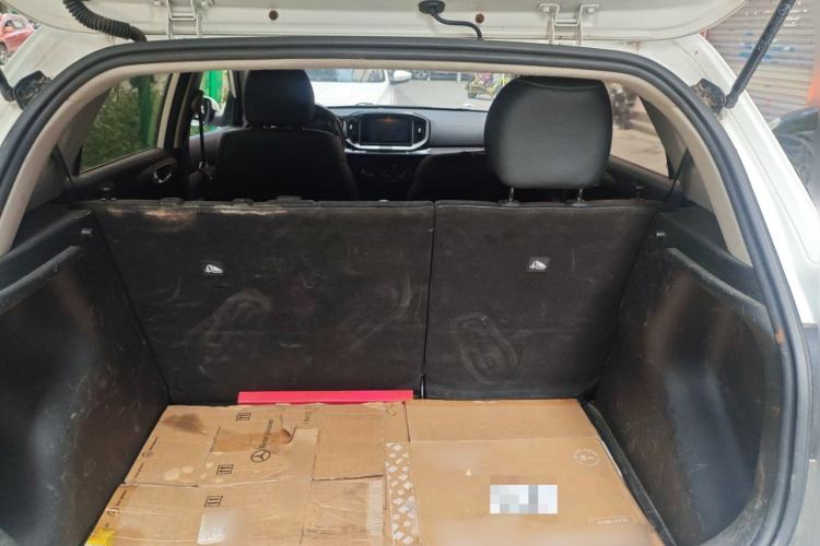 Used Kia kx1 Stonic 2021 1.4L CVT Fun Edition
