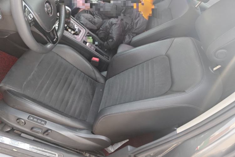 Used Volkswagen Magotan 2017 330TSI DSG Luxury Model Left Front Seat