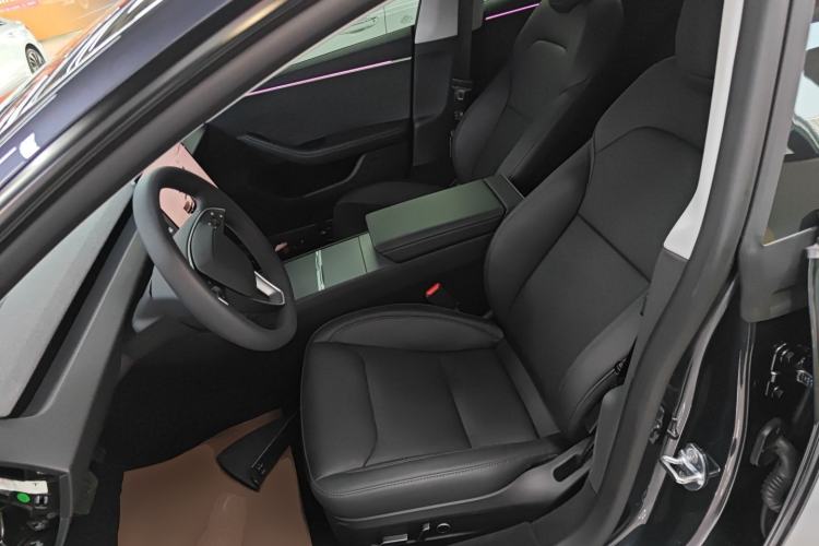 Used Tesla Model 3 2023 Long-Range All-Wheel-Drive Version