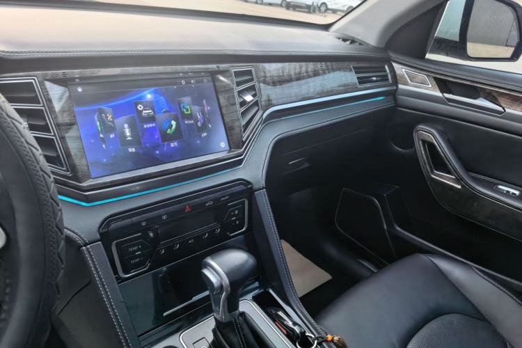 Used Zotye Domy X7 2017 Upgraded Edition 1.8T DCT Huashan Model Interior 6