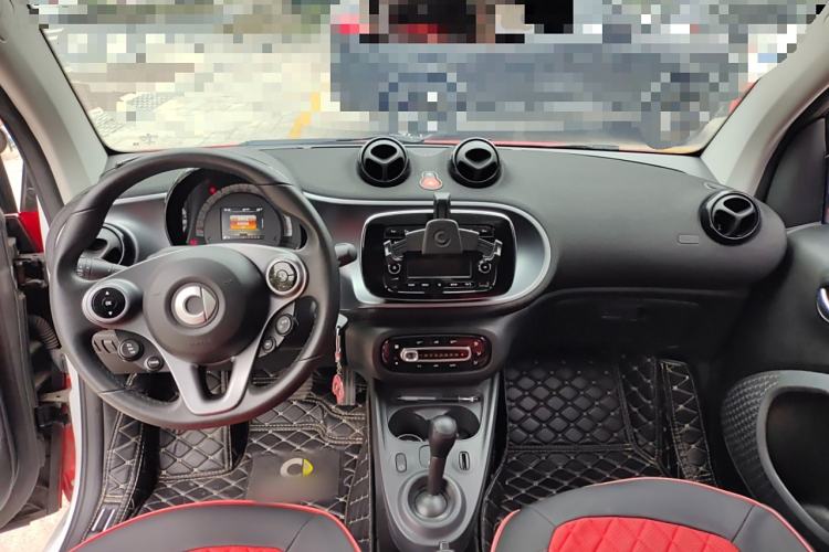 Used smart fortwo 2018 1.0L 52kW Hardtop Passion Edition China V Standard
