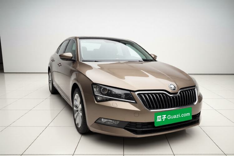 Used Skoda Superb 2016 TSI280 DSG Advanced Edition Exterior 2