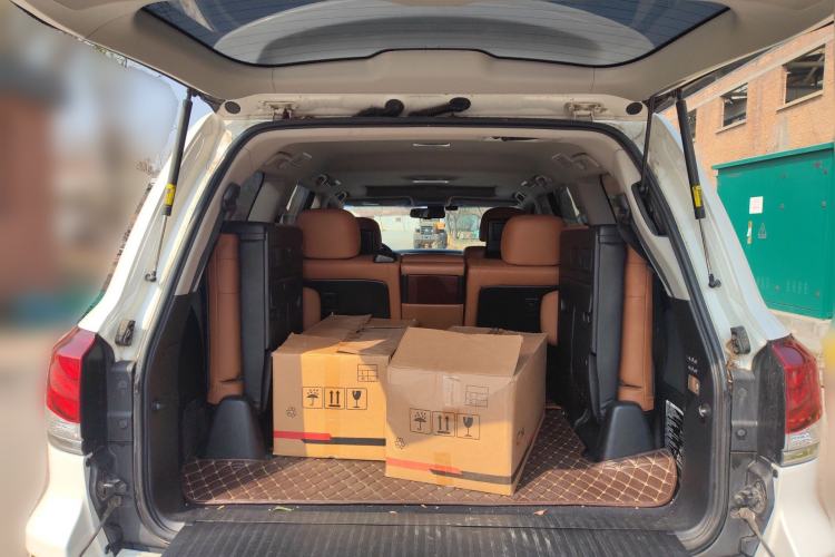 Used Lexus LX 2013 570
