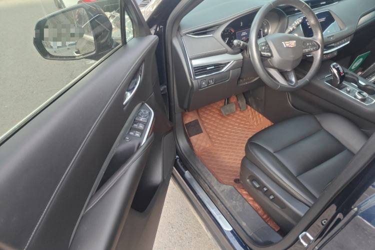 Used Cadillac XT4 2021 28T Two-Wheel Drive Luxury Version
