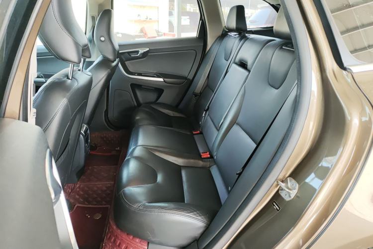 Used Volvo XC60 2016 T5 Smart Upgrade Model