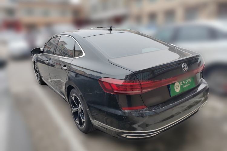 Used Volkswagen Passat 2023 Restyled 330TSI Starry Luxury Edition
