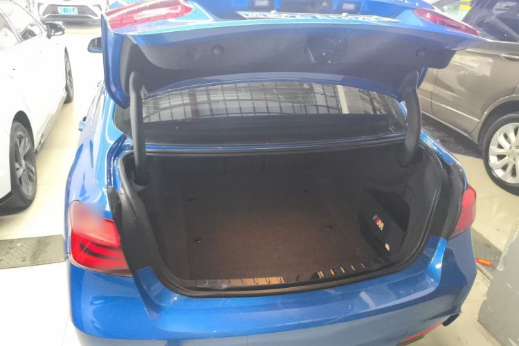 Used BMW 3 Series 2019 320Li M Sport Night Edition Trunk