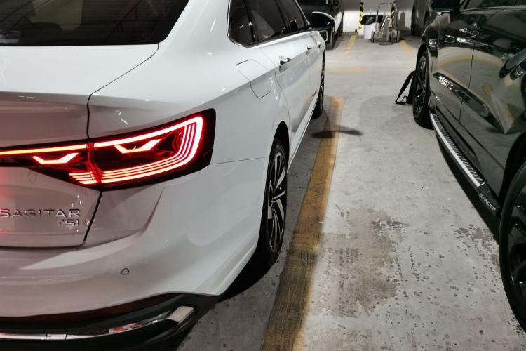 Used Volkswagen Sagitar 2025 Revised Version Three 300TSI DSG Excellence Edition
