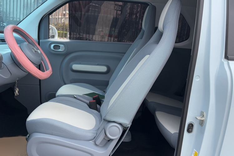 Used Bestune Pony 2025 222km Range Agile Horse
