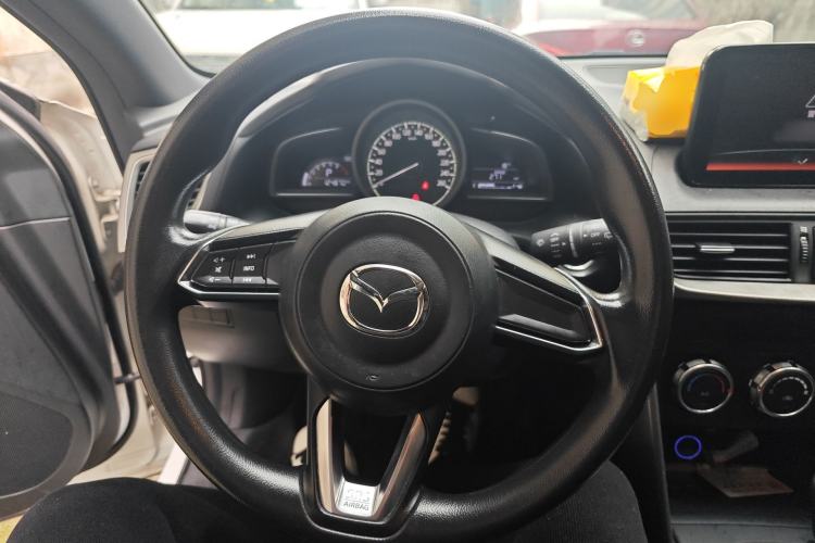 Used Mazda CX-4 2018 2.0L Automatic Two-Wheel Drive Blue Sky Dynamic Version China V Standard