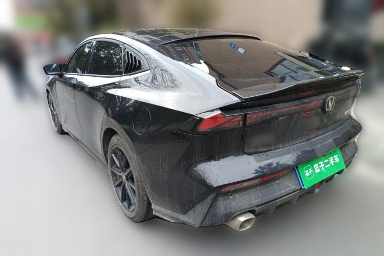 Used CHANGAN UNI-V 2023 1.5T Prestige Model