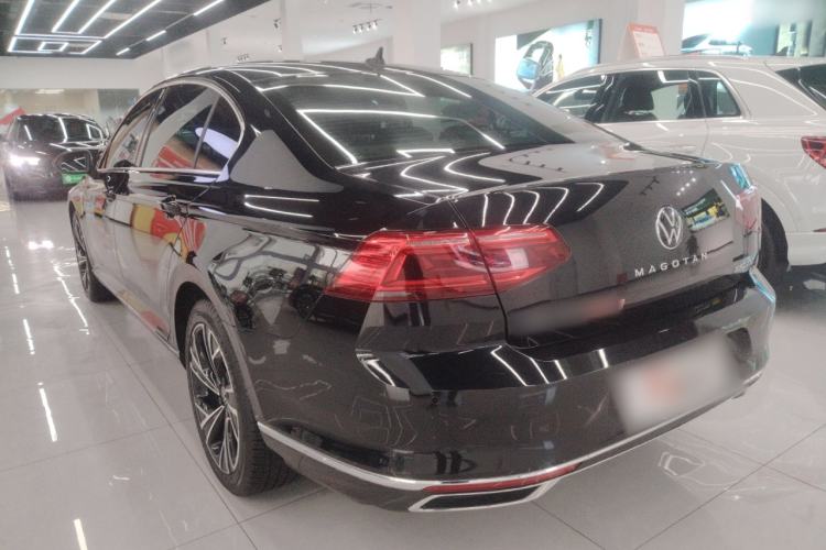 Used Volkswagen Magotan 2020 330TSI DSG Luxury Edition Exterior 2