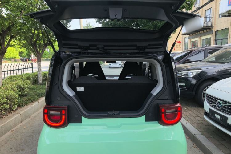 Used Chery QQ Ice Cream 2022 120km Conical Shape Lithium Iron Phosphate