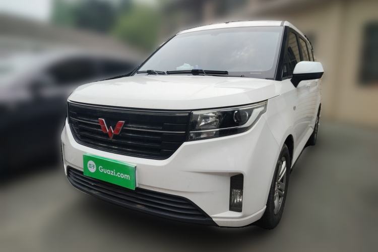 Used Wuling Hongguang PLUS 2019 1.5T Manual Luxury 7-Seater