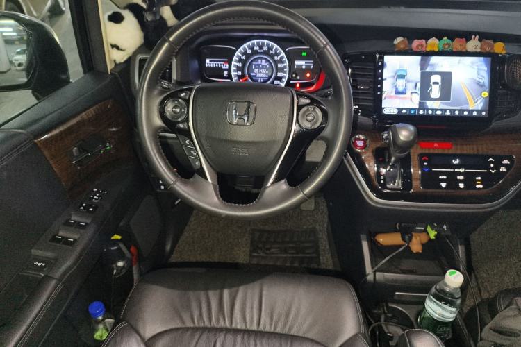 Used Honda Odyssey 2015 Updated Version 2.4L Smart Edition