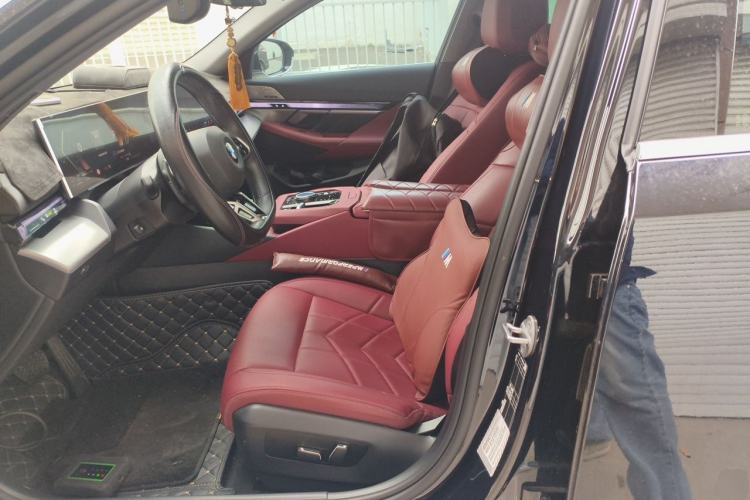 Used BMW 5 Series 2024 530Li Leading Model M Sport Package Left Front Seat