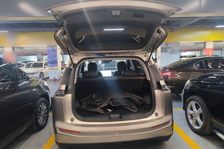 Used AION Y 2022 Plus 70 Smart Edition Trunk