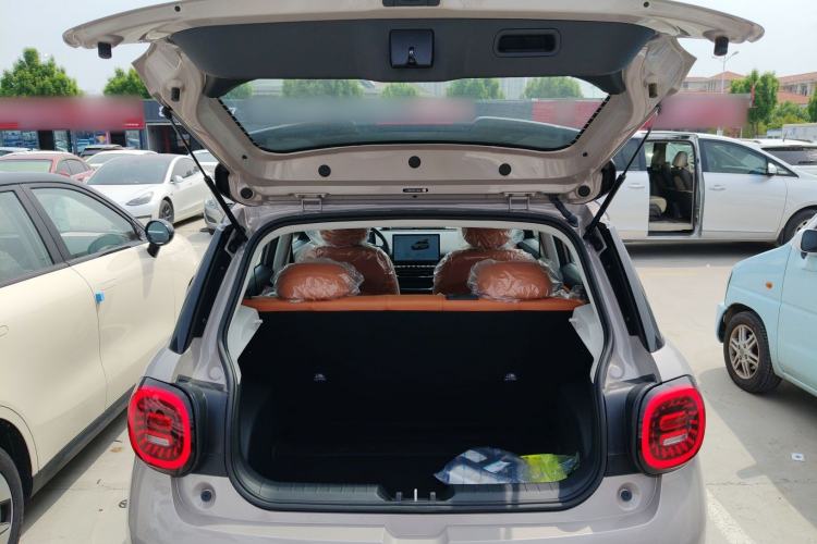 Used JAC Yiwei 3 2024 Zhi'ai Edition 330km Air Trunk