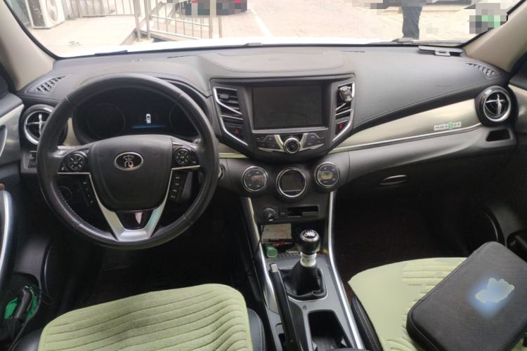 Used BYD Song 2016 Gaishi Edition 1.5TI Manual Haoya Model