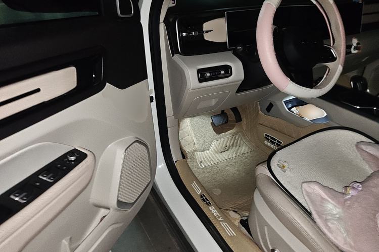 Used Geely Auto icon 2023 1.5TD Chocolate Luxe Edition Driver Seat