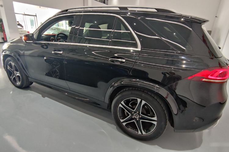 Used Mercedes-Benz GLE 2023 GLE 350 4MATIC Stylish Model
