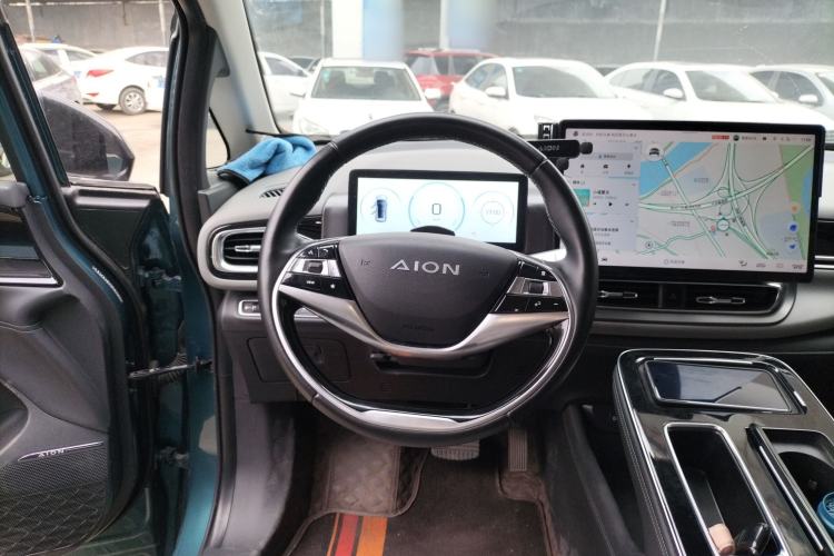 Used AION V 2022 Plus 70 Executive Edition Ternary Lithium
