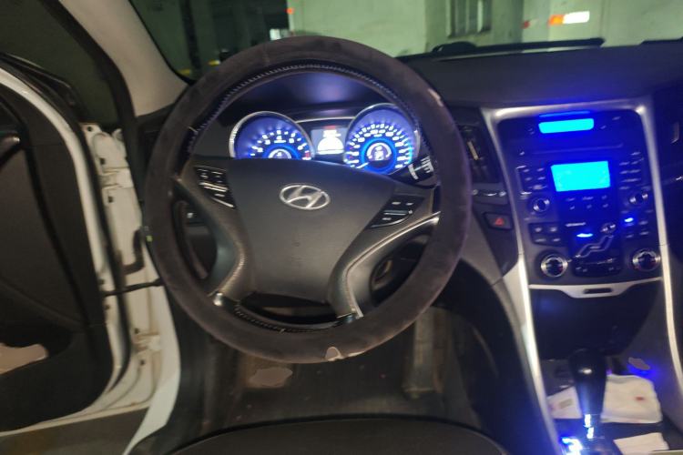 Used Hyundai Sonata 2013 2.0L Automatic Luxury Edition