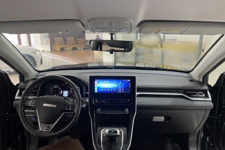Used Haval M6 2021 PLUS 1.5T DCT Elite Smart Connectivity Model
