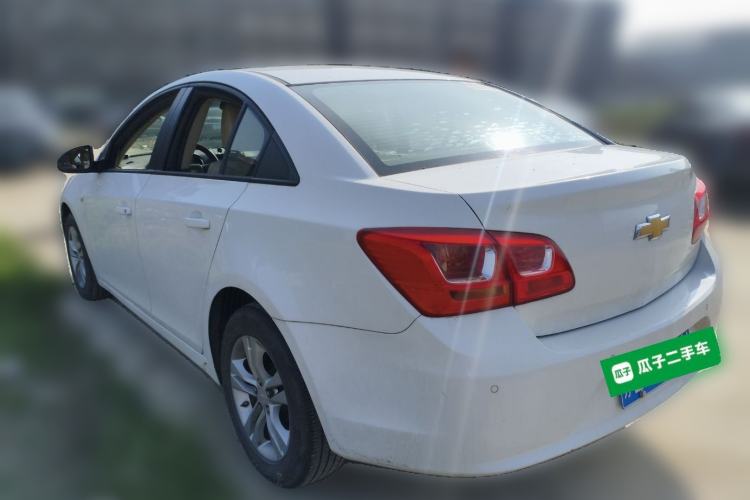 Used Chevrolet Cruze 2015 1.5L Classic SE AT Rear Left 45 Deg