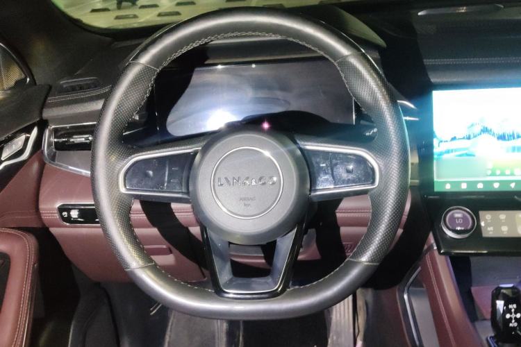 Used Lynk & Co 09 2021 2.0T Ultra Six-Seater
