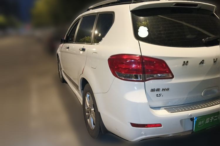 Used Haval H6 2015 Upgraded Model 1.5T Manual Two-Wheel Drive Elite Version